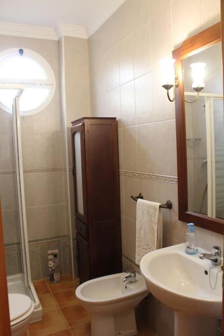 Casa 4 Dormitorios En ايامونتي المظهر الخارجي الصورة